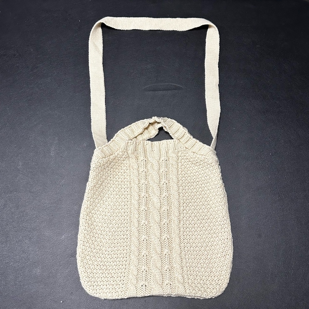Sassy Cozy Vibes Alert: Three Bird Nest Cable Knit Shoulder Tote 💅✨